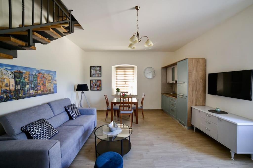 New Renovated Appartment Mauri โปเรช ภายนอก รูปภาพ